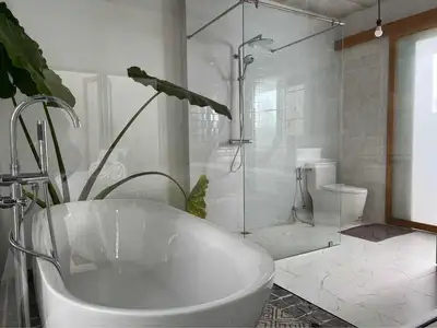 Beautiful 4 bedrooms with private pool for rent