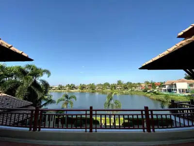Laguna Water 4 bedrooms with private pool for rent