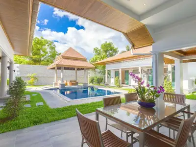 Beautiful Private Pool Villa With 4 Bedrooms In Choeng Thale