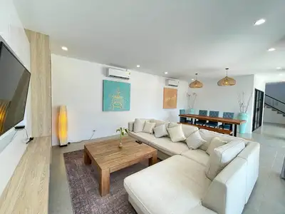 Modern 4 bedrooms with private pool for rent | BD2202202306