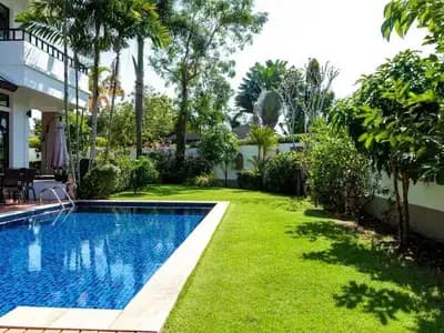 Beautiful 4 bedrooms with private pool for rent in Layan