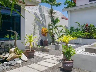 Luxury 3 bedroom with Private Pool villa in Choeng Thale