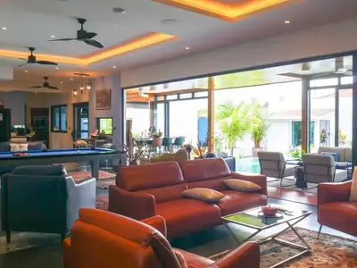 Luxury 3 bedroom with Private Pool villa in Choeng Thale