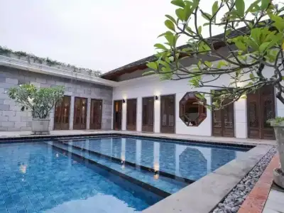 Luxury 5-Bedroom Villa with Private Pool for rent in Choeng Thale