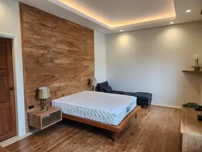 Luxury 5-Bedroom Villa with Private Pool for rent in Choeng Thale