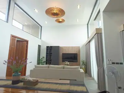 Modern 4 bedroom villa with private pool in Choeng Thale