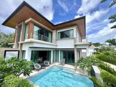 Brand new 3 bedroom villa in Choeng Thale