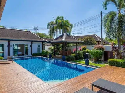 Two Villa Layan – 4 bedrooms woth private pool for rent