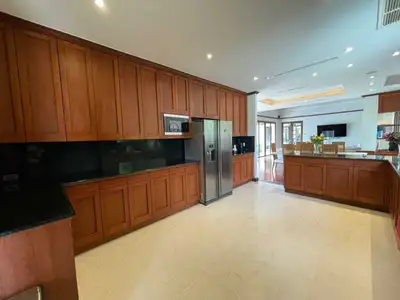 Sai Taan Villa – 6 bedrooms with private pool for rent in Bana tao beach