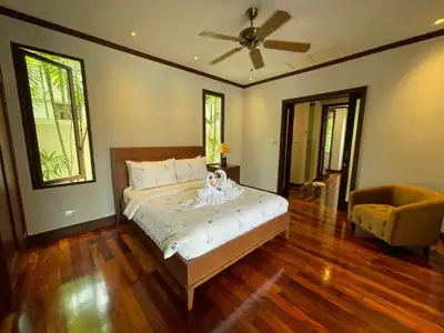Sai Taan Villa – 6 bedrooms with private pool for rent in Bana tao beach