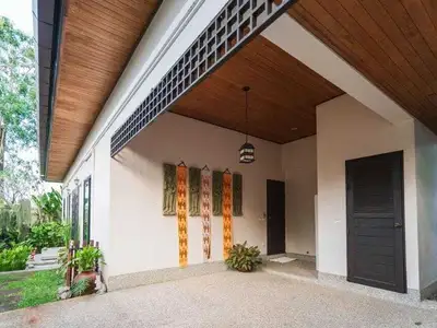 3 bedroom villa with private pool in Choeng Thale