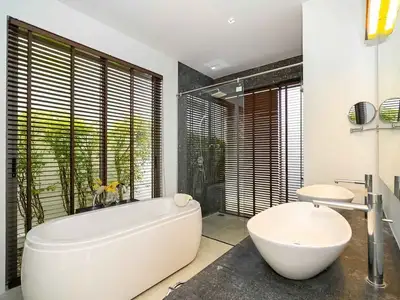 3 bedroom villa with private pool for rent in Choeng Thale