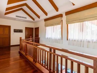 Angsana – 4 bedroom with Large garden for rent in Layan