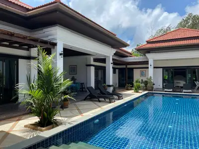 Exclusive 4 bedroom villa for rent in Choeng Thale