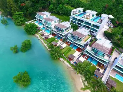 Seaview 5 bedrooms villa with private pool for rent in Rawai