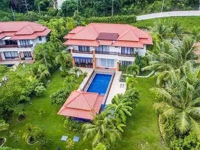 Laguna 5 bedrooms with Large garden for rent in Choeng Thale