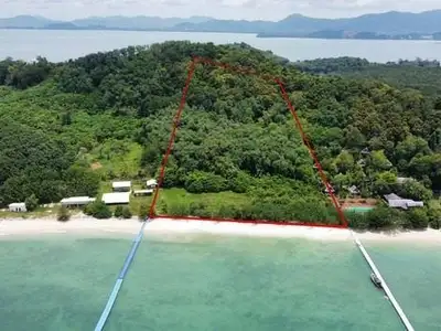 Land 84 Rai Next To Sandy Beach For Sale At Naka Yai Island Phuket