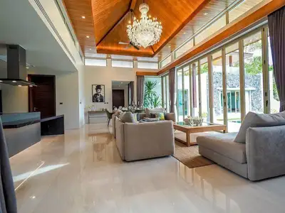 Botanica Bangtao – 4 bedrooms with private pool villa for rent in Choeng Thale