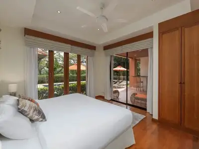 Luxurious 4-bedroom pool 200 villa for rent with a stunning lake view in the Bang Tao area