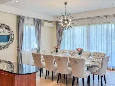 Laguna Lake view – 4 bedrooms with private swimming pool for rent in Choeng Thale