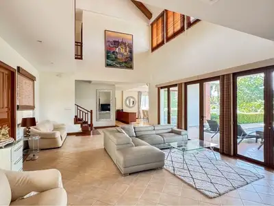 Laguna Lake view – 4 bedrooms with private swimming pool for rent in Choeng Thale