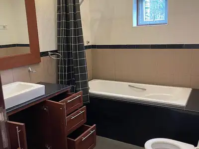 Garden house  – 4 bedrooms with private pool for rent in Choeng Thale