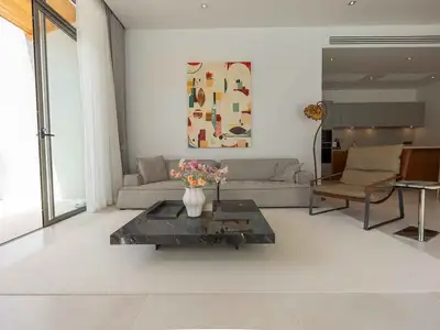 Luxurious 3-Bedroom Villa in Anchan Flora for Long-Term Rent, Phuket