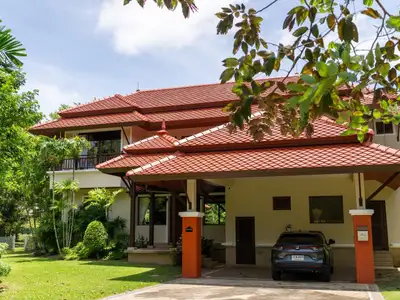Angsana Laguna Villa – 4 bedrooms pool villa with big garden for rent near Bangtao Beach