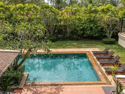 Luxury Beachfront Villa at Maan Tawan – 6 bedrooms with private pool