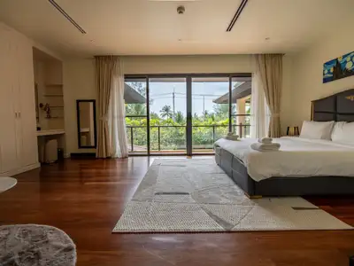 Luxury Beachfront Villa at Maan Tawan – 6 bedrooms with private pool