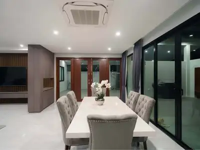 Luxurious 6-Bedroom Pool Villa for Rent in Bang Tao