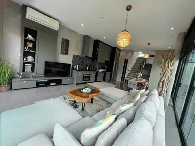 Stylish 3-Bedroom Villa for Rent at Wallaya Villas, Choeng Thale, Phuket
