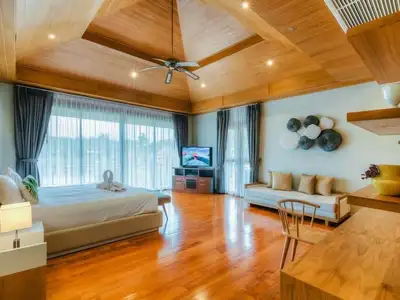 Spacious 5-Bedroom Pool Villa with Lake View for Rent in Laguna, Phuket