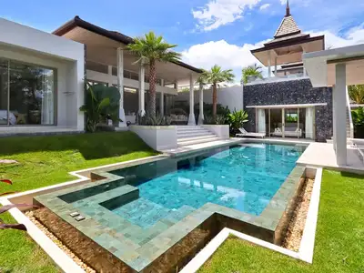 Botanica The Nature – Luxury 4-Bedroom Villa for Rent in Cherngtalay, Phuket