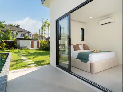 Stunning 4-Bedroom Villa with Pool in Sri Sunthon, Phuket | SI28052601