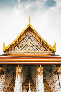 Can a foreigner buy a house in Thailand?